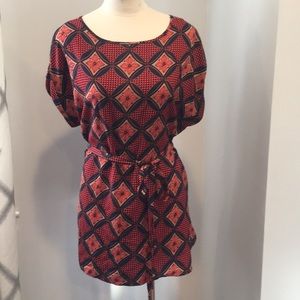Beautiful Ann Taylor blouse